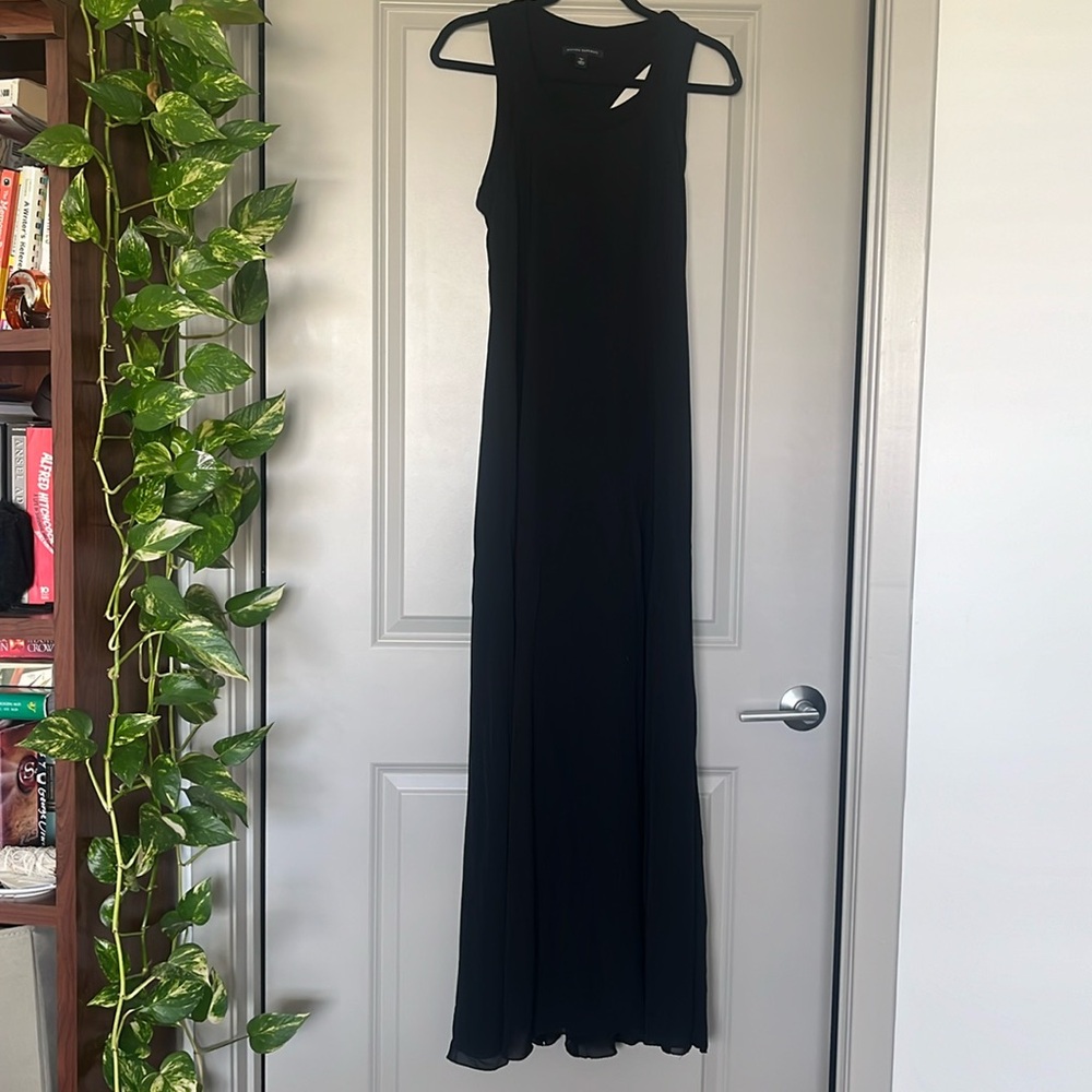 Banana Republic black maxi dress, size S, good condition.